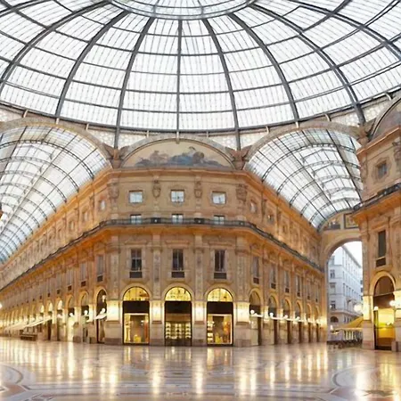 多佛尔酒店 2* 米兰